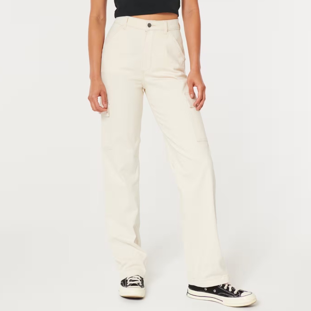 Hollister High Rise Cargo Dad Pants